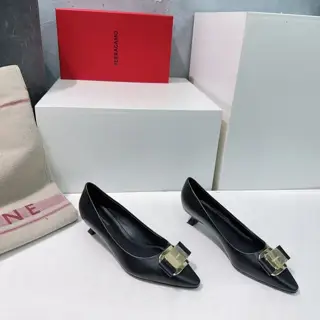 Salvatore Ferragamo new spring and summer hardware buckle kitten heel shoes