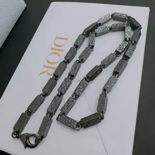 DIOR New Dior necklace Original goods New counter model