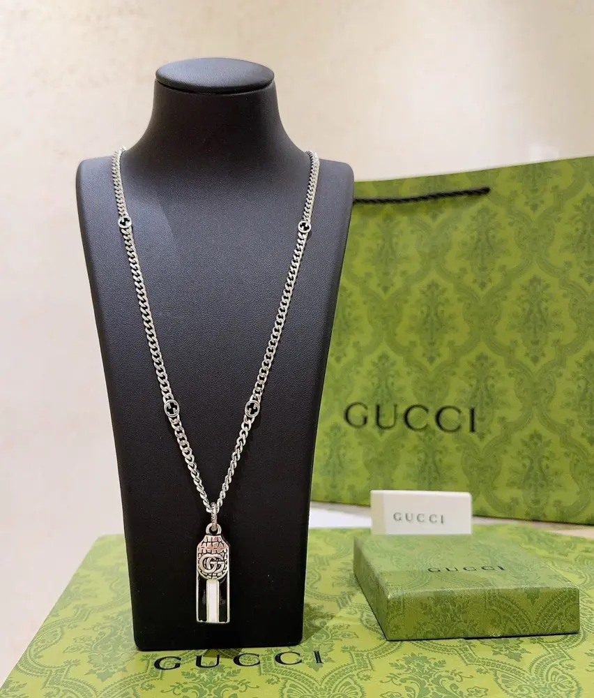 The latest Gucci necklace