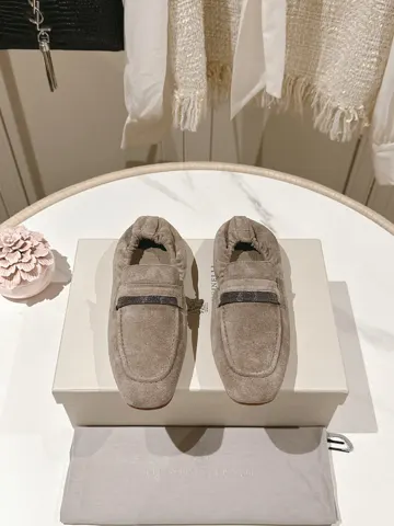 Brunello Cucinelli flat shoes Material: imported cowhide/lambskin handmade string beads