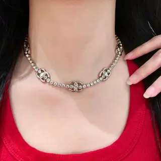 Chanel vintage necklace