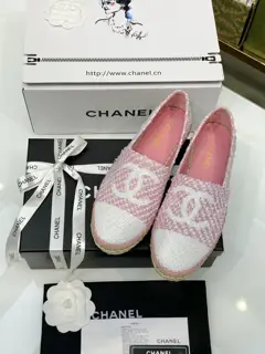 Chanel Fisherman’s Shoes Top Edition The inner lining and foot pads