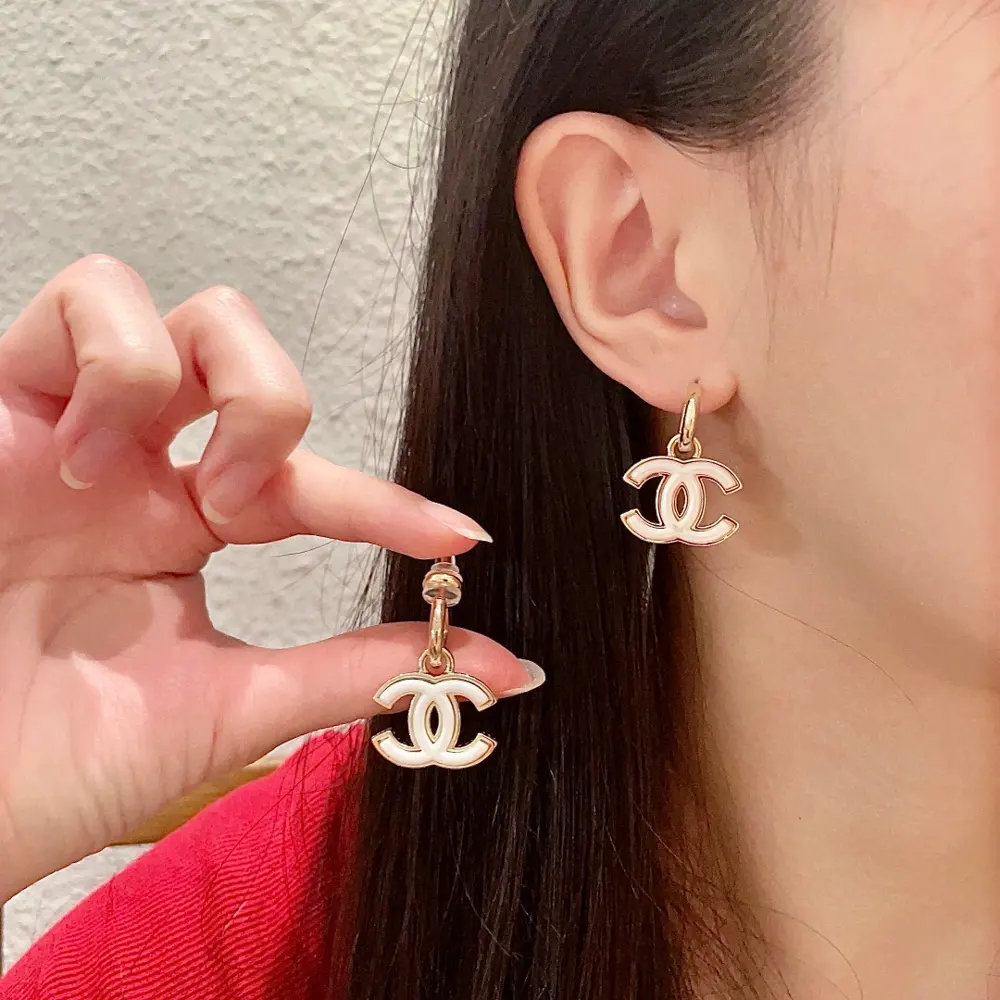 Chanel second-hand earrings