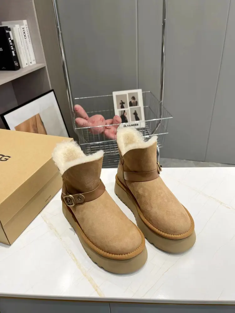 UGG Longfeng A-grade leather and fur