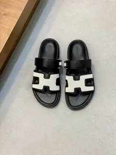 Hermès slippers