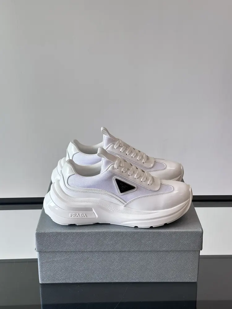 Prada thick-soled casual sneakers
