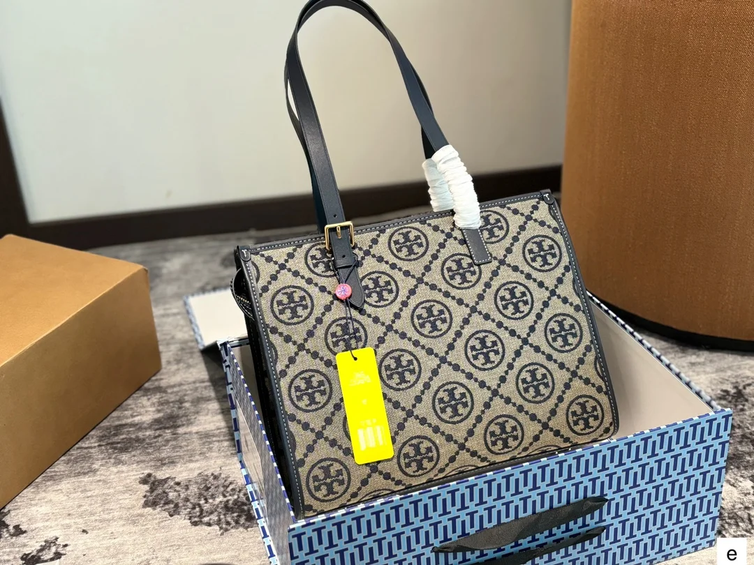 ToryBurch Tote
