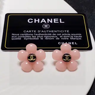Chanel classic flower earrings
