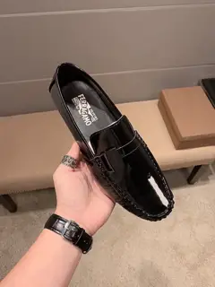Salvatore Ferragamo doudou shoes ~ all-season trendy shoes 》 Counter quality