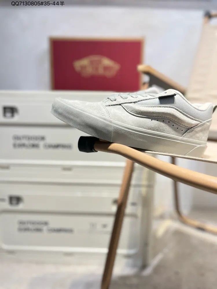 Vans low-top retro vulcanized casual sports shoes