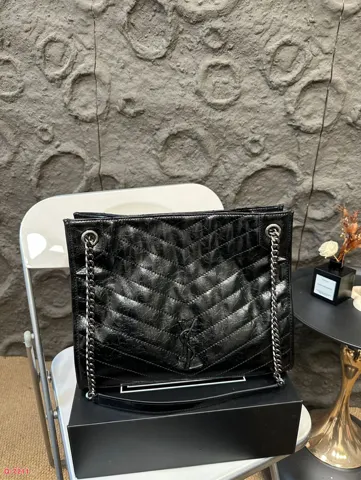 Yves Saint Laurent Bag