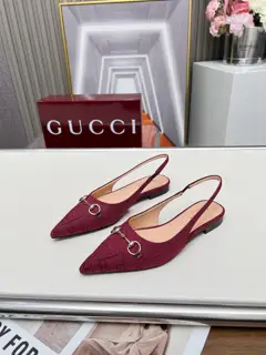 Gucci original hardware chain buckle Shoes