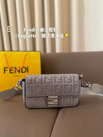 Fendi Baguette