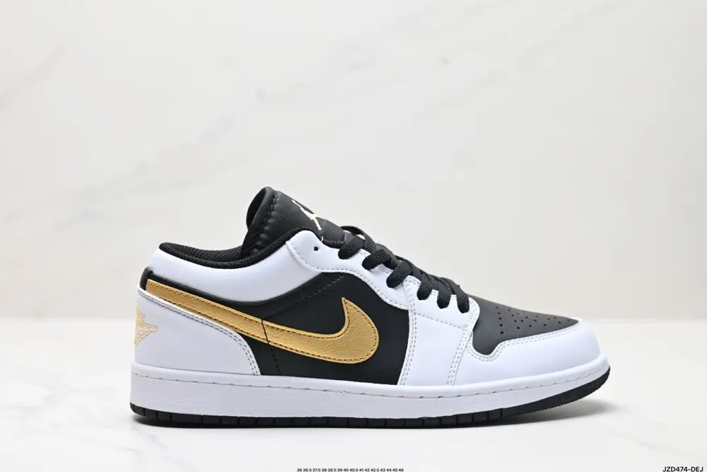 Nike Air Jordan 1 Low Sneakers 553558