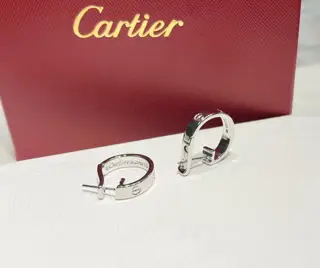 Cartier Starry Sky Earrings. Eight Hearts and Eight Arrows High Elastic Diamond. . The most