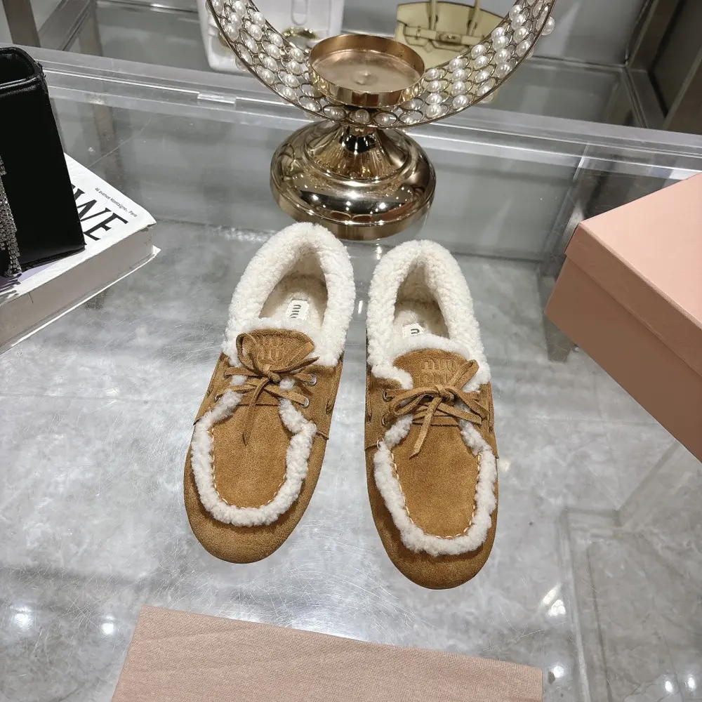 Miu Miu Miu loafers 2024 autumn and winter new cotton shoes furry shoes from Miu series