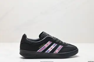 adidas Originals Gazelle INdoor clover casual non-slip wear-resistant low-top sneakers IH7608