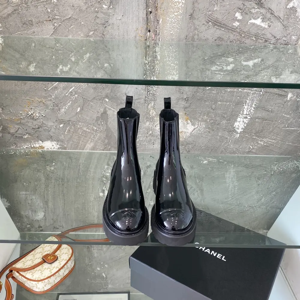 Chanel/Chanel 22FW new Chelsea ankle boots A pair of ankle boots is a must for autumn and