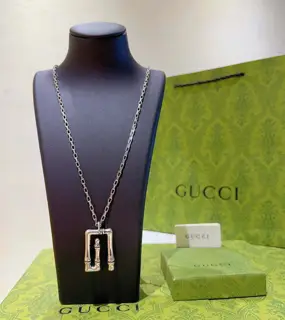 The latest Gucci necklace