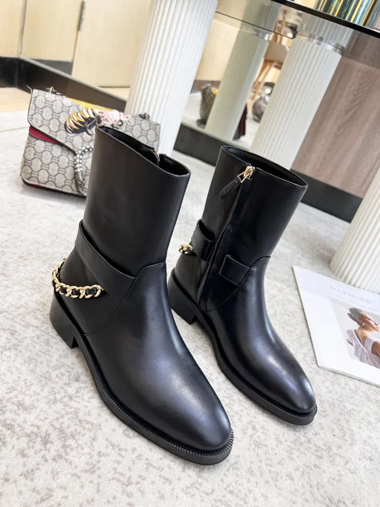 Chanel/Chanel chain black long boots knight boots