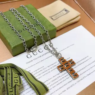 The latest Gucci necklace