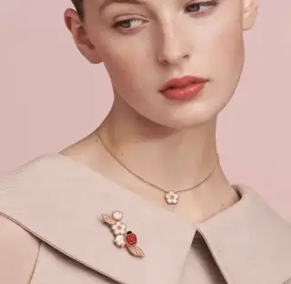 Van Cleef & Arpels plum blossom necklace