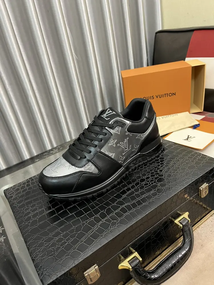 Louis Vuitton latest fashion casual shoes