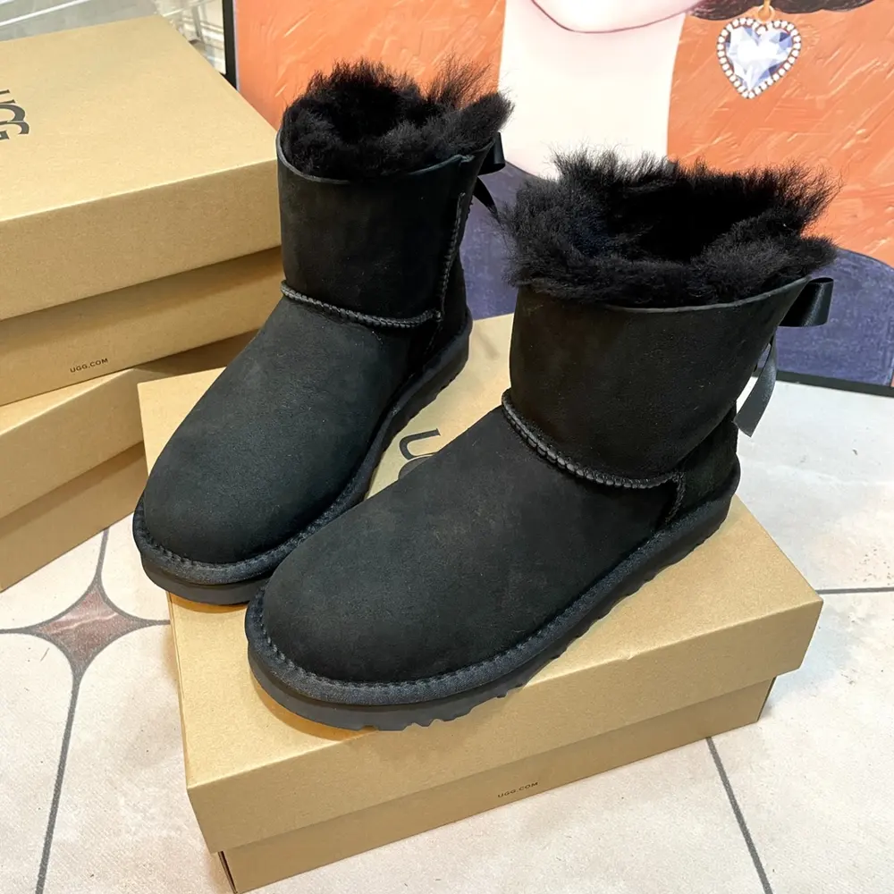 UGG classic upgraded basic style