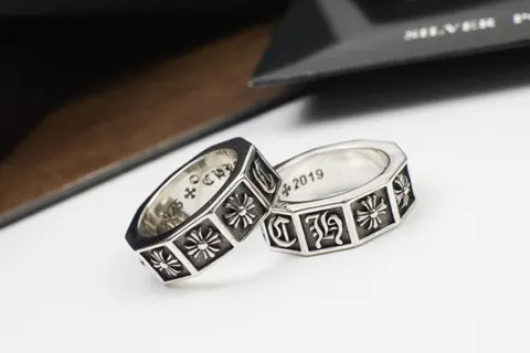 Chrome Hearts hand-cut couple ring domineering design