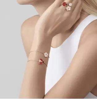 Van Cleef & Arpels plum blossom bracelet