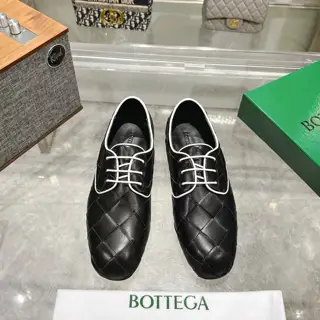 BOTTEGA VENETA 2024 Fall/Winter Specialty Model