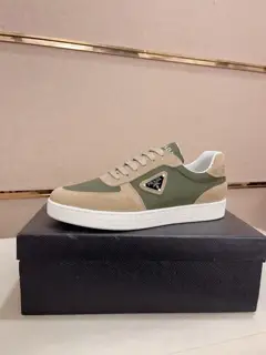 Prada casual fashion men’s shoes