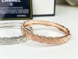 Chanel diamond bracelet High-end custom-made sub-gold inlaid with top-grade high-carbon