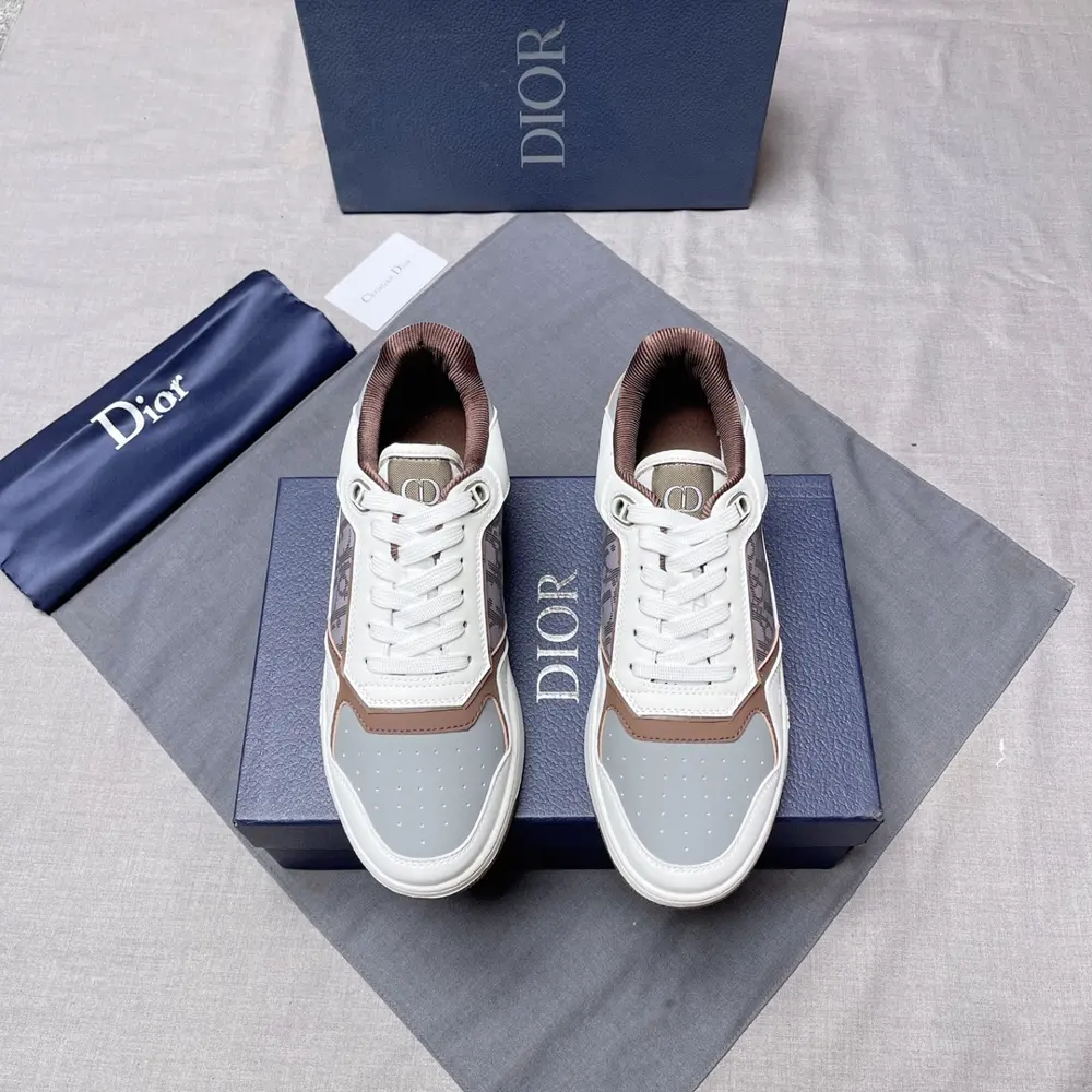 Dior New Products in the Gang Series [Continue Dior’s classic style