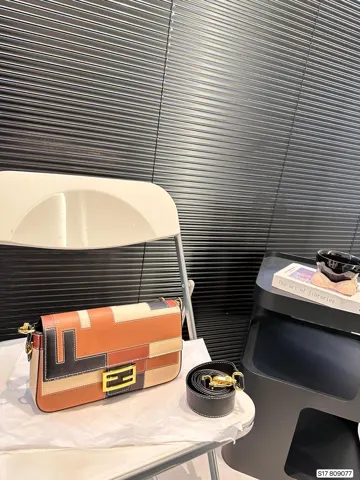 Fendi Baguette