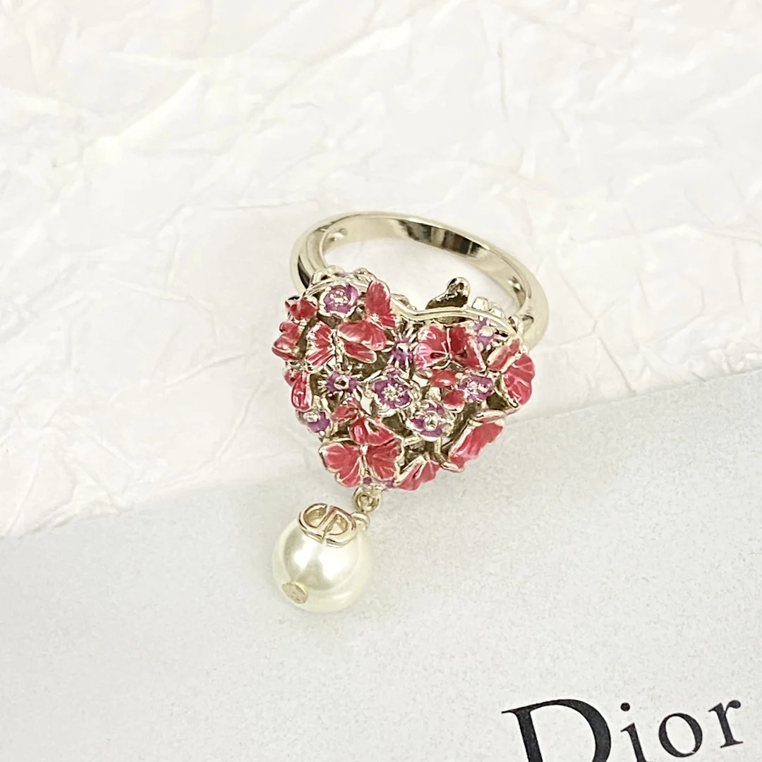 Dior’s best-selling new rings
