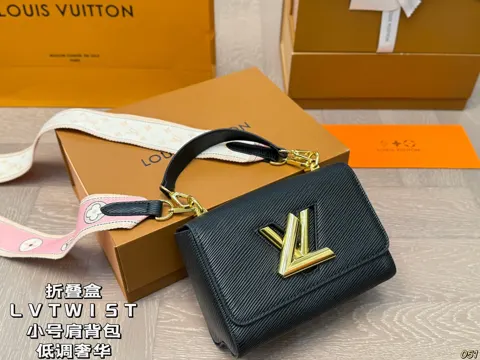 Louis Vuitton Twist