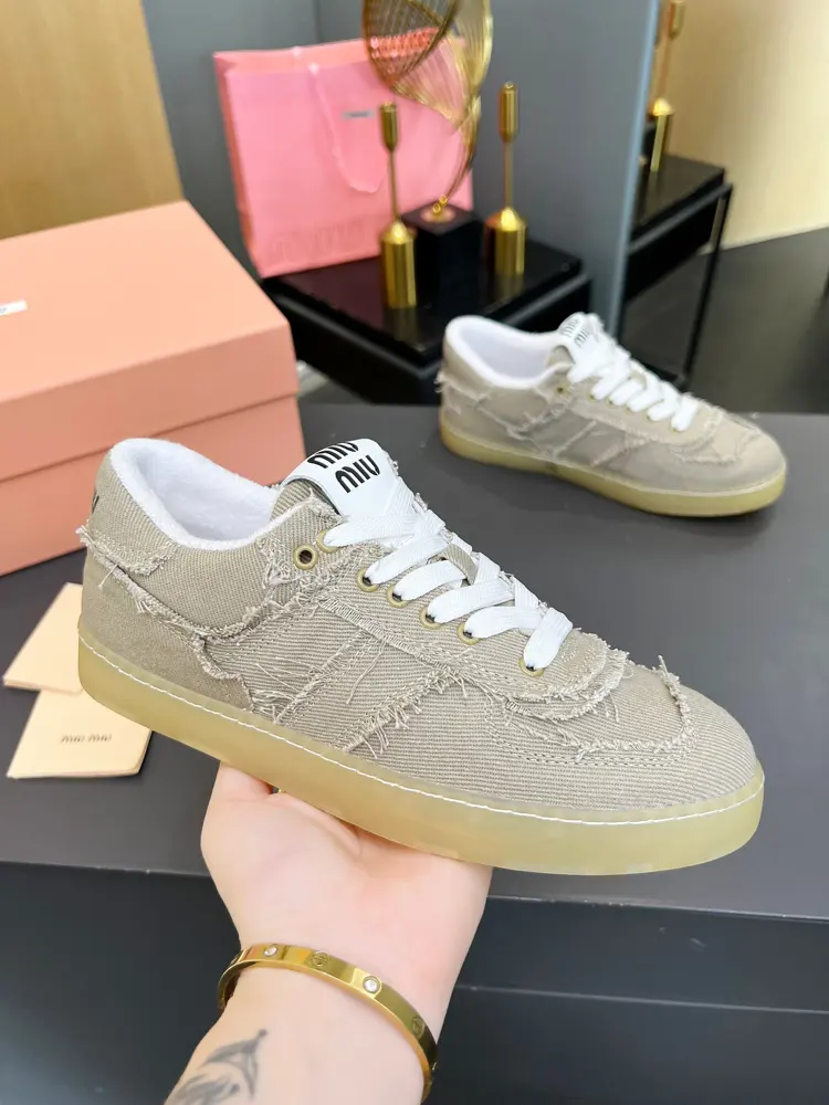 Miu Miu Miu’s latest model|Dexun sneakers