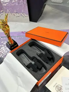 Hermès H slippers