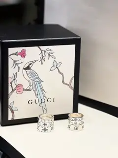 GUCCI ring