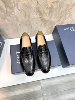 Dior TIMELESS Loafers This loafer embodies classic elegance
