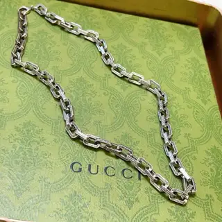GucciThe latest Gucci necklace with a higher grade chain