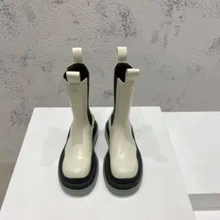 BOTTEGA VENETA Couple’s Short-barrel Wave-bottom Series Martin Boots