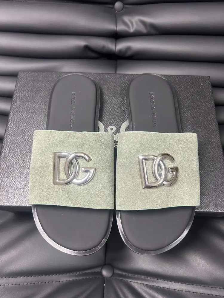 Dolce & Gabbana Logo Beach Slippers