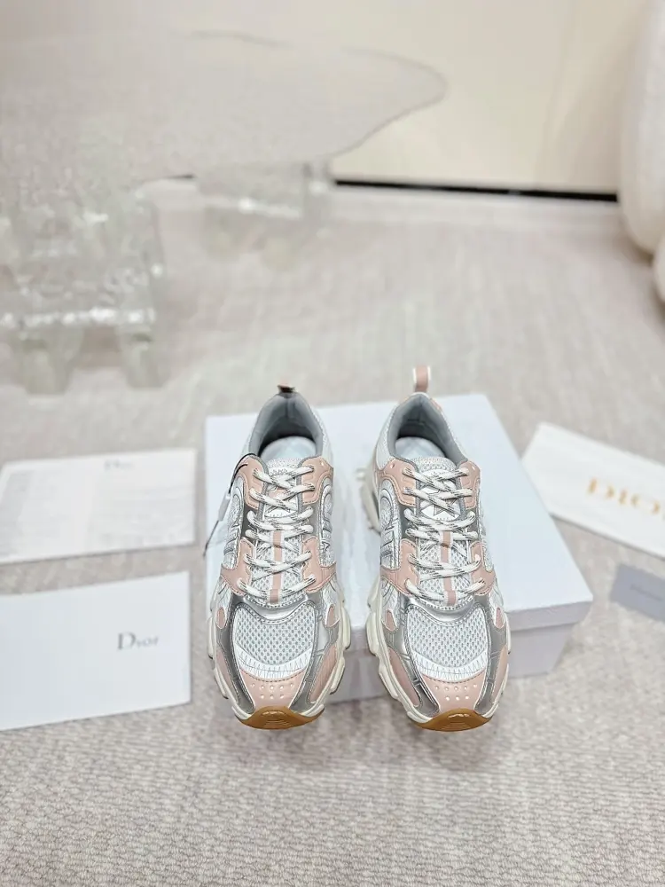 Dior sneakers.. Daddy shoes