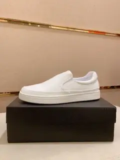Prada casual fashion men’s shoes