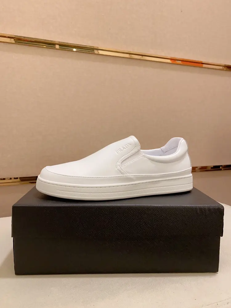 Prada casual fashion men’s shoes
