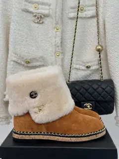 Chanel Chain Wood Grain Snow Boots