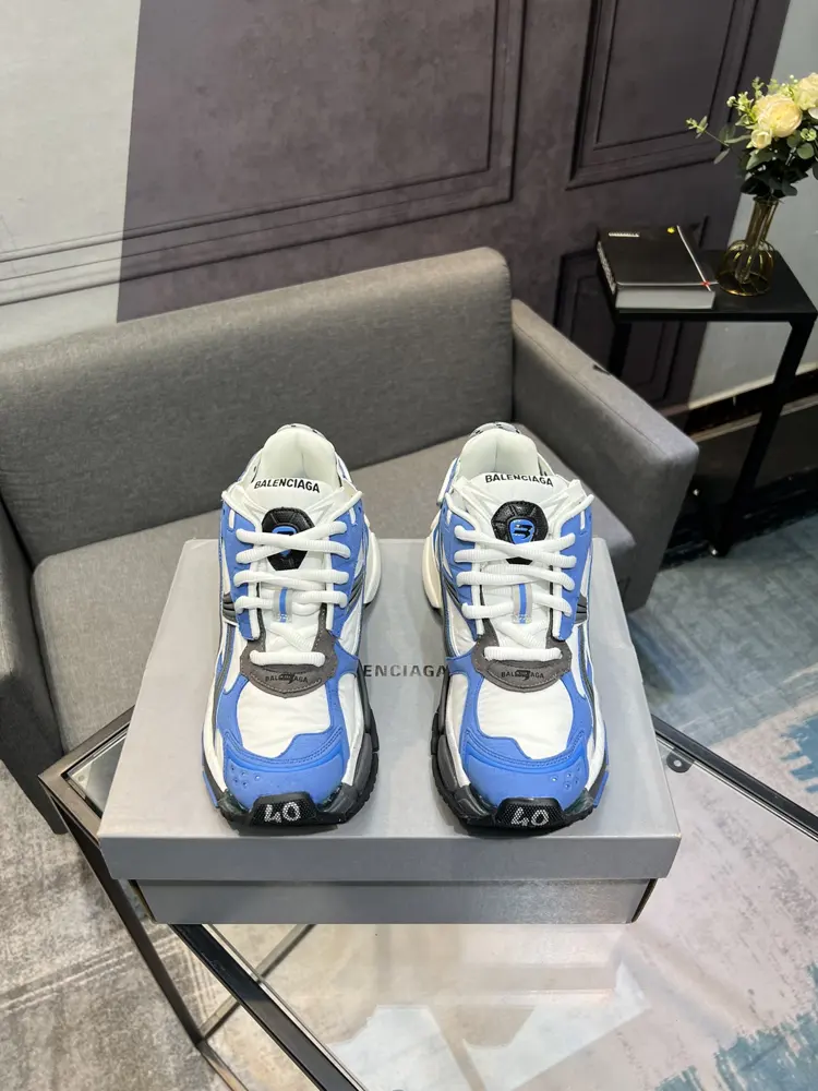 Balenciaga latest color matching retro casual shoes