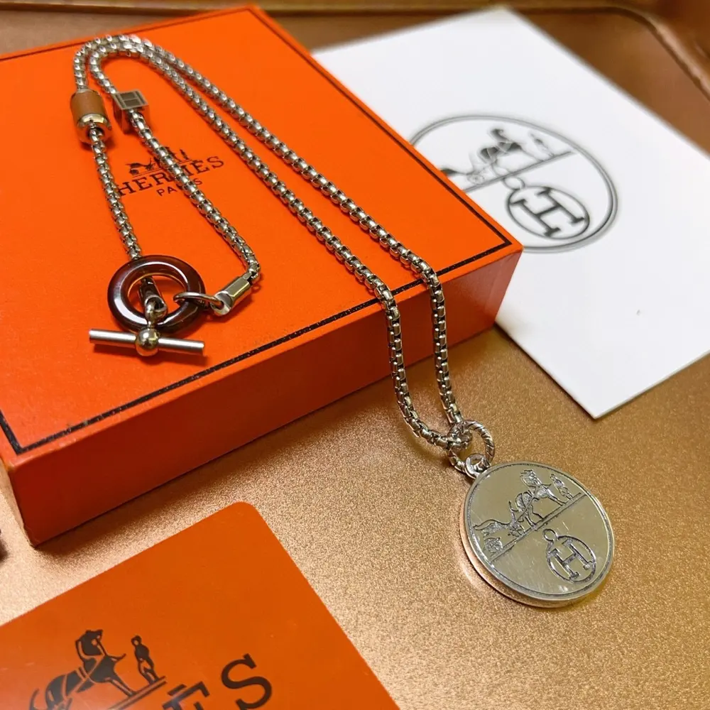 HERMES Necklace Pig Nose Necklace Series Jewelry Imported Customization. High-end chain